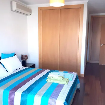 Апартаменты Apartment With 2 Bedrooms In Albufeira With Wonderful City View Shared Pool Balcony 2 Km From The Beach *