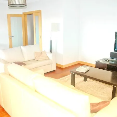 Apartment With 2 Bedrooms In Albufeira With Wonderful City View Shared Pool Balcony 2 Km From The Beach Апартаменты