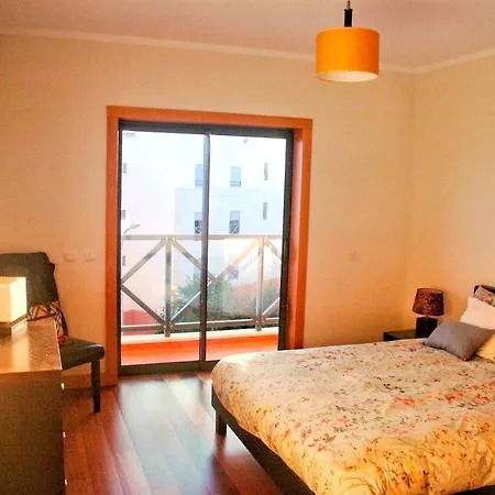 Apartment With 2 Bedrooms In Albufeira With Wonderful City View Shared Pool Balcony 2 Km From The Beach Apartamento *